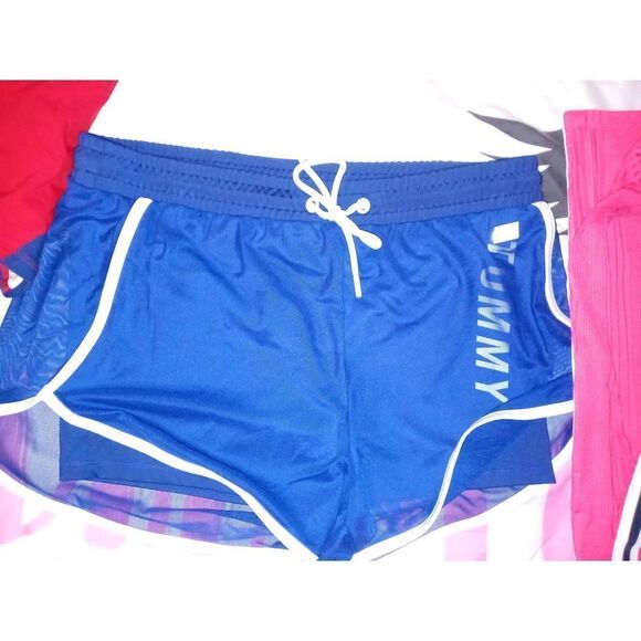 Tommy Hilfiger shorts - Picture 2 of 7